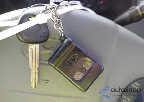 2001 Hyundai Sonata Gls/Gls W/Leather z USA, uszkodzony, nr VIN KMHWF35V21A473243